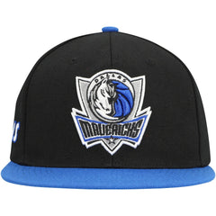 Dallas Mavericks Side Core 2.0 Snapback Hat sale - Black/Royal | Mitchell & Ness online