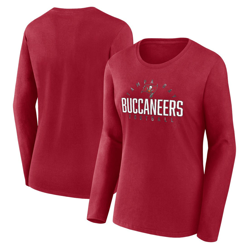 NFL Tampa Bay Buccaneers Women's Plus Size Foiled Play Long Sleeve T-Shirt