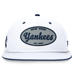 New York Yankees Cooperstown Collection Iron Golfer Snapback Hat - White