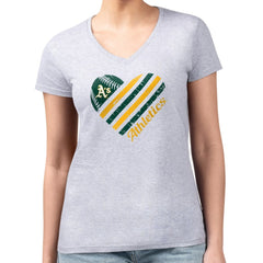 Athletics G-III 4Her by Carl Banks Women's Super-Slim Fit Lightweight Heart V-Neck T-Shirt - Heather Gray
