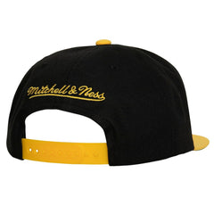 Boston Bruins Mitchell & Ness Core Team Ground 2.0 Snapback Hat
