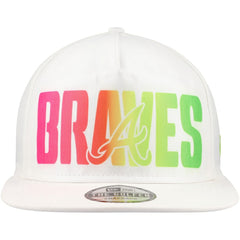 Atlanta Braves Spring Spectrum Golfer Snapback Hat - White | New Era