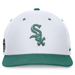 Chicago White Sox Bicoastal Two-Tone Pro Performance Snapback Hat - White/Green | Nike