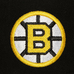 Boston Bruins Mitchell & Ness Retro Script Colorblock Snapback Hat