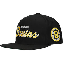 Boston Bruins Mitchell & Ness Core Team Script 2.0 Snapback Hat