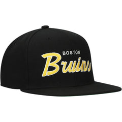 Boston Bruins Mitchell & Ness Core Team Script 2.0 Snapback Hat