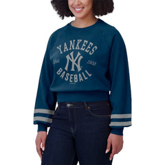New York Yankees WEAR by Erin Andrews Women's Vintage Washed Cropped Pullover Sweatshirt - Navy