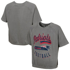 NFL New England Patriots Women's Mineral Wash Short Sleeve Top