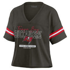 NFL Tampa Bay Buccaneers WEAR by Erin Andrews Women's Color Block Boxy Modest Crop V-Neck T-Shirt