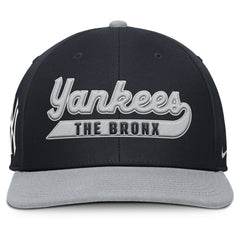 New York Yankees Pro Performance Snapback Hat - Navy/Gray | Nike