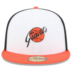 San Francisco Giants 2025 MLB Clubhouse 59FIFTY Fitted Hat - Black/Orange | New Era