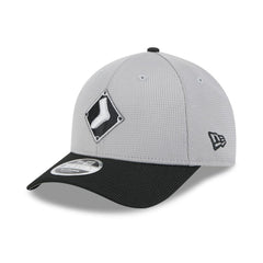 Chicago White Sox 2025 Batting Practice 9FORTY M-Crown Adjustable Hat - Gray/Black | New Era