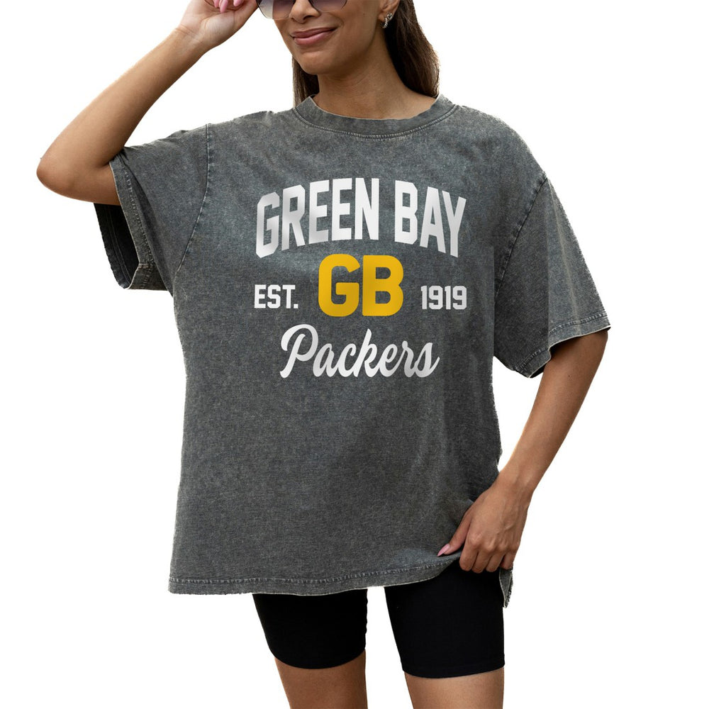 NFL Green Bay Packers Gameday Couture Women's Throwback Oversized Snow Wash T-Shirt