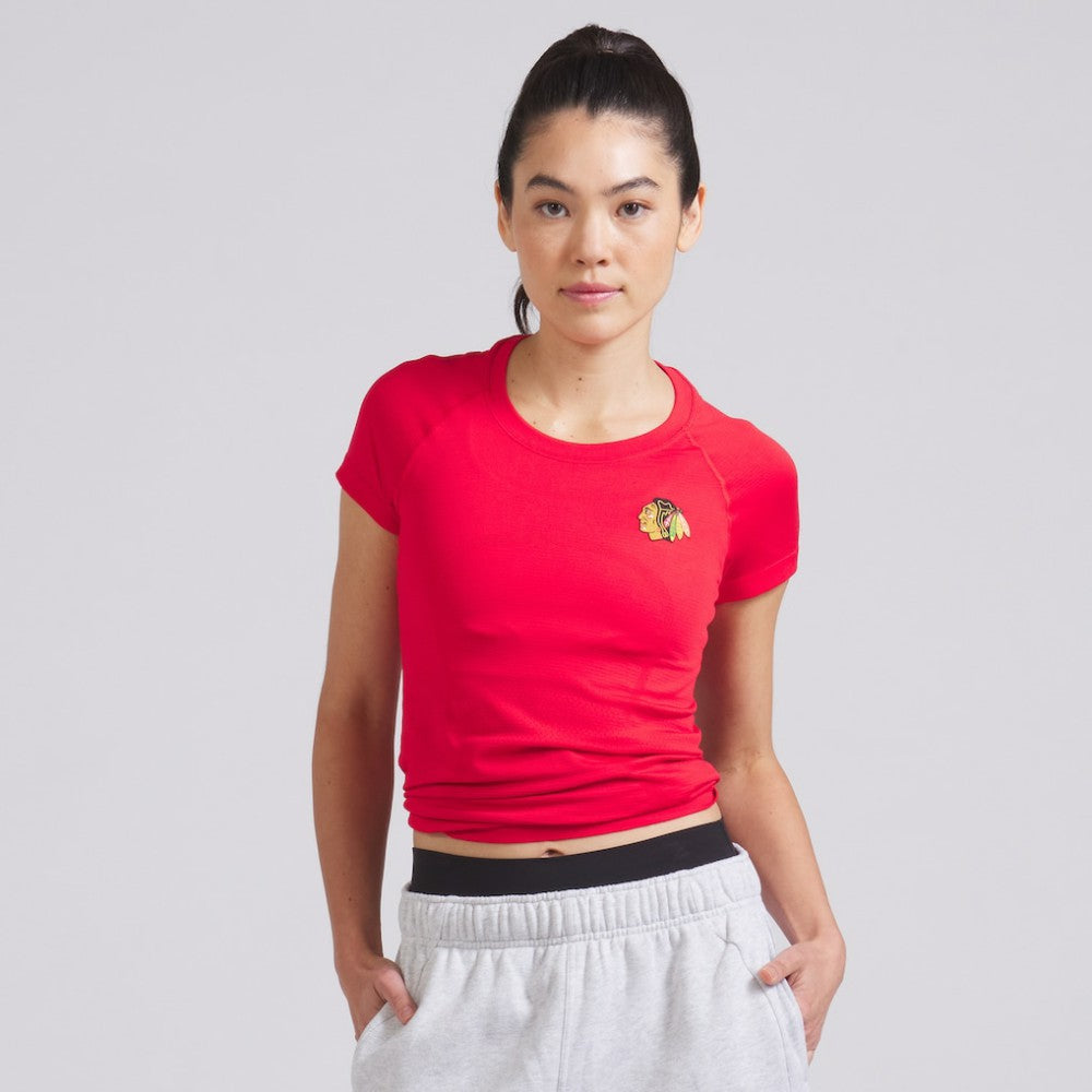 Chicago Blackhawks lululemon Women's Swiftly Tech Short-Sleeve Shirt 2.0