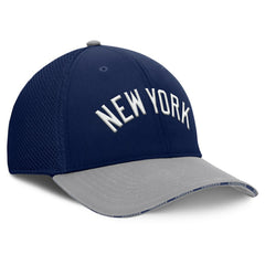 New York Yankees Pennant Flex Hat - Navy/Gray