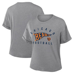NFL Chicago Bears Women's Pennant Wave Tribute Tri-Blend Boxy T-Shirt