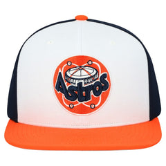 Houston Astros Cooperstown Collection Basic Flip Snapback Hat - White | Mitchell & Ness