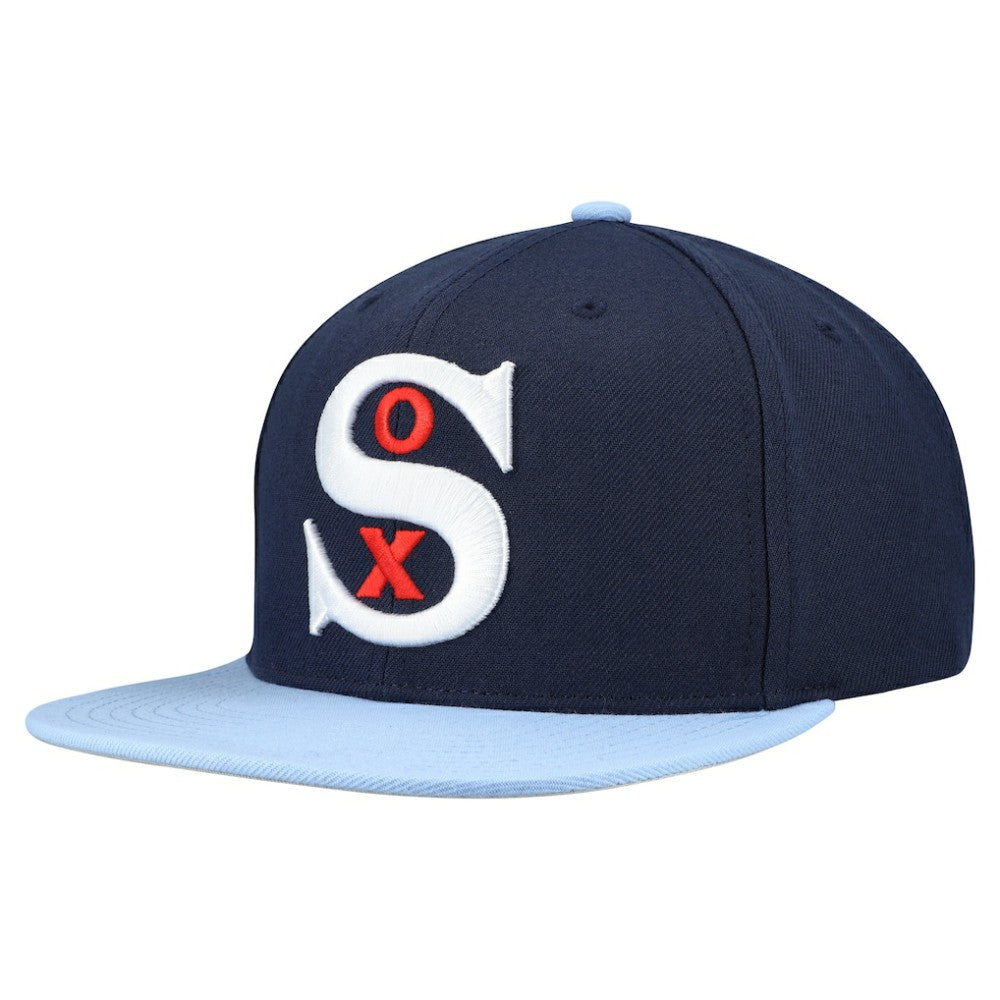 Chicago White Sox Cooperstown Collection Basic Flip Snapback Hat - Navy | Mitchell & Ness