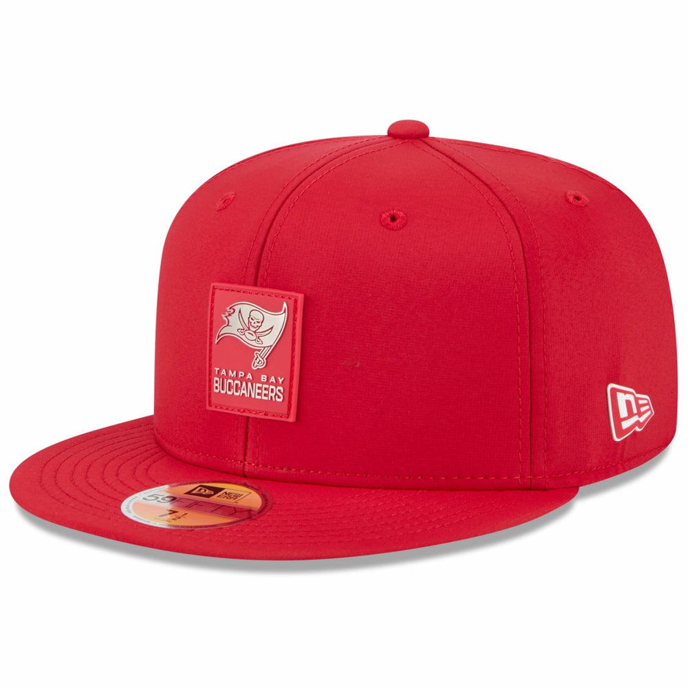 NFL Tampa Bay Buccaneers 2025 Sideline 59FIFTY Fitted Hat
