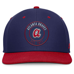 Atlanta Braves Cooperstown Collection Pro Dri-FIT Snapback Hat - Navy/Red | Nike