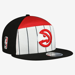 Atlanta Hawks 2025 NBA Tip Off Split Panel 9FIFTY Snapback Hat - White/Red | New Era shop