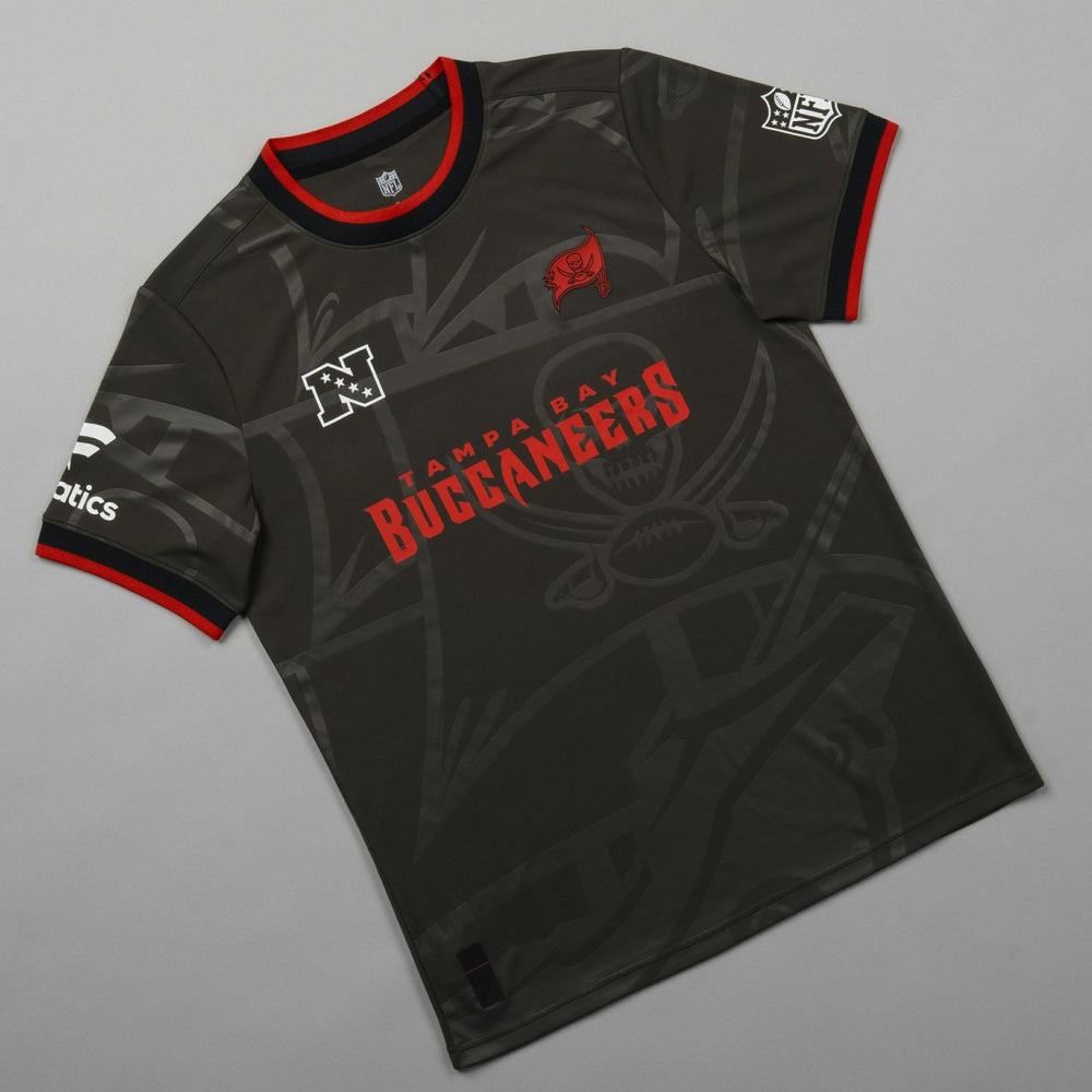 NFL Tampa Bay Buccaneers NFL Football x Football Fan Top