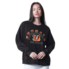 NFL Cincinnati Bengals G-III 4Her by Carl Banks Women's Oversized Feud Sweatshirt