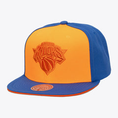 New York Knicks Color Pop Snapback Hat - Orange/Blue | Mitchell & Ness sale