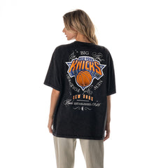 New York Knicks The Wild Collective Unisex Oversized Streetwear T-Shirt - Black on sale