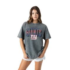 NFL New York Giants Gameday Couture Women's Peak Performance Oversized Snow Wash T-Shirt