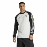 Juventus Originals Culturewear Originals Long Sleeve T-Shirt / Soccer Outlet