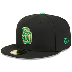 San Diego Padres 2026 St. Patrick's Day 59FIFTY Fitted Hat - Black | New Era
