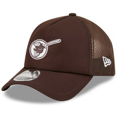 San Diego Padres 2026 Batting Practice Alternate Apex 9FORTY Adjustable Hat - Brown | New Era