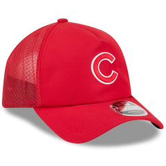 Chicago Cubs 2026 Batting Practice Apex 9FORTY Adjustable Trucker Hat - Red | New Era
