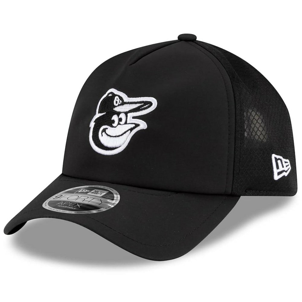 Baltimore Orioles 2026 Batting Practice Apex 9FORTY Adjustable Trucker Hat - Black | New Era
