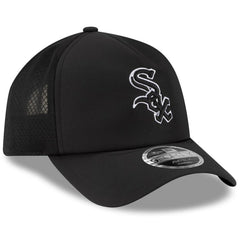 Chicago White Sox 2026 Batting Practice Apex 9FORTY Adjustable Trucker Hat - Black | New Era