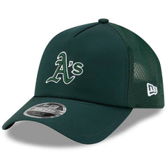 Athletics 2026 Batting Practice Apex 9FORTY Adjustable Trucker Hat - Green | New Era