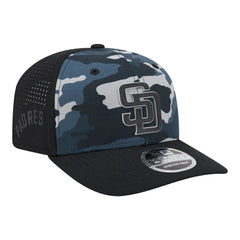 San Diego Padres Tonal Camo 9SEVENTY Stretch-Snap Hat - Black | New Era