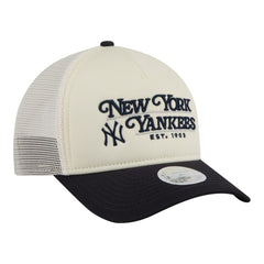 New York Yankees Women's Retro 9FORTY M-Crown A-Frame Trucker Adjustable Hat - Light Beige/Navy | New Era