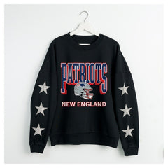 NFL New England Patriots Gameday Couture Women's Pure Victory Rhinestud Star-Sleeve Pullover Sweatshirt