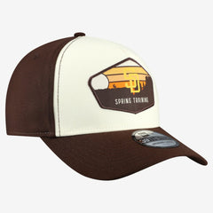 San Diego Padres 2026 Spring Training Fan Pack Gradient 39THIRTY Flex Hat - Stone | New Era