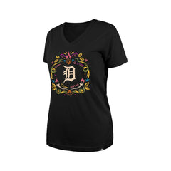 Detroit Tigers Women's Día de los Muertos V-Neck T-Shirt - Black | New Era
