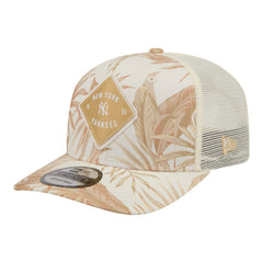 New York Yankees Tonal Palm 9SEVENTY Adjustable Trucker Hat - Tan | New Era