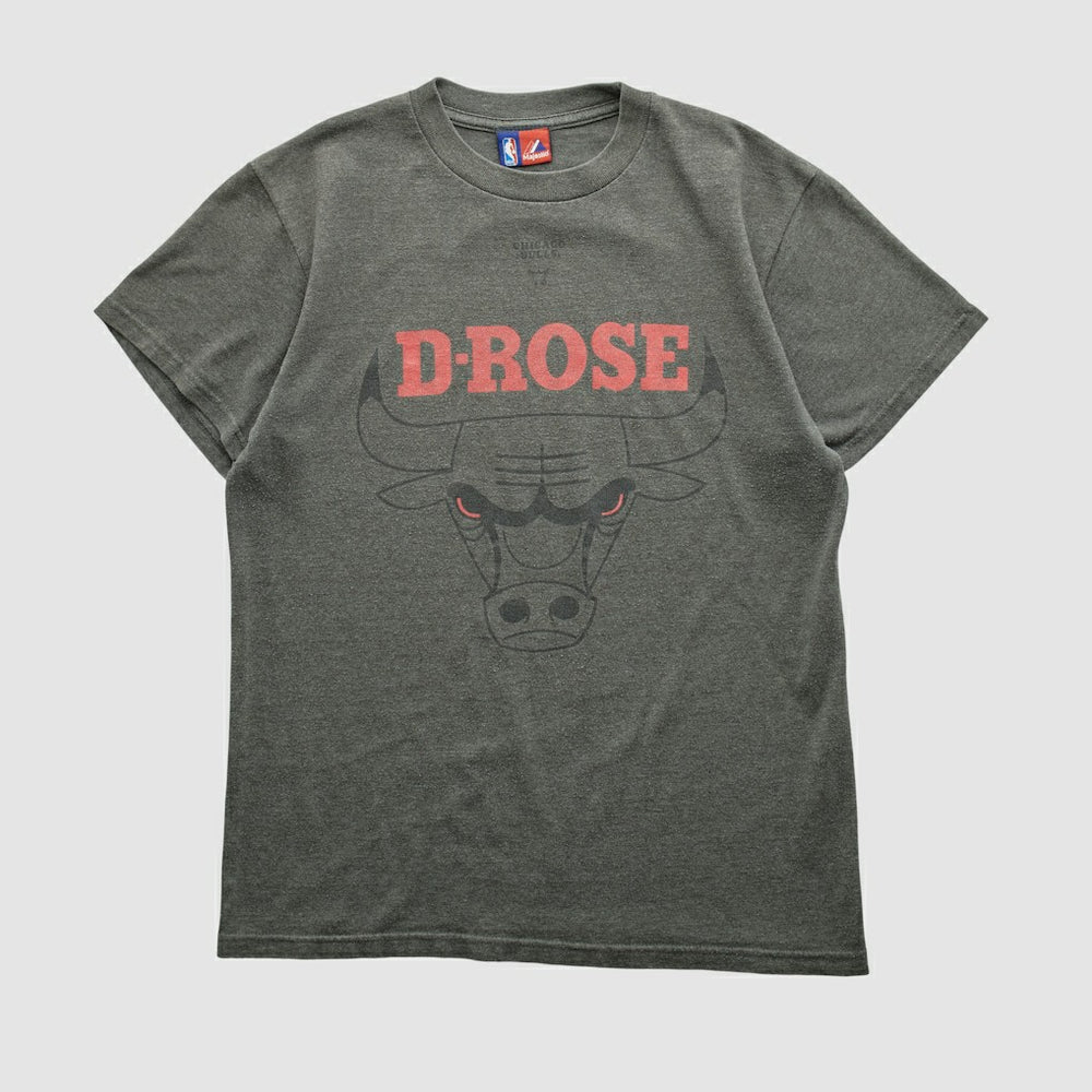 Chicago Bulls Majestic 2000s T-shirt sale - Dark Heather Gray Vintage | Vintage shop