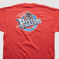 Detroit Pistons Reebok 2000s T-shirt sale - Red Vintage | Vintage sale
