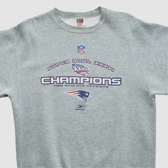 NFL New England Patriots Super Bowl XXXVI Fruit of The Loom 2002 Pullover Sweatshirt