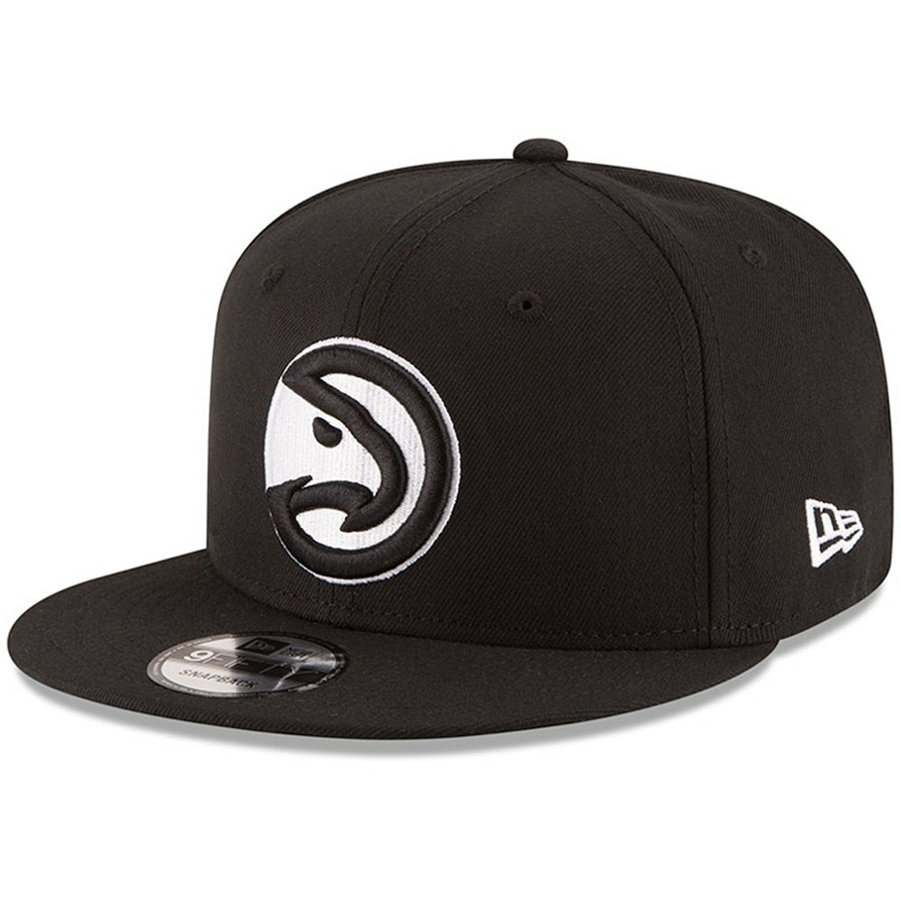 Atlanta Hawks Black & White Logo 9FIFTY Adjustable Snapback Hat - Black | New Era on sale