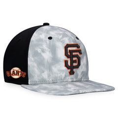 San Francisco Giants Majestic Smoke Dye Snapback Hat - Gray
