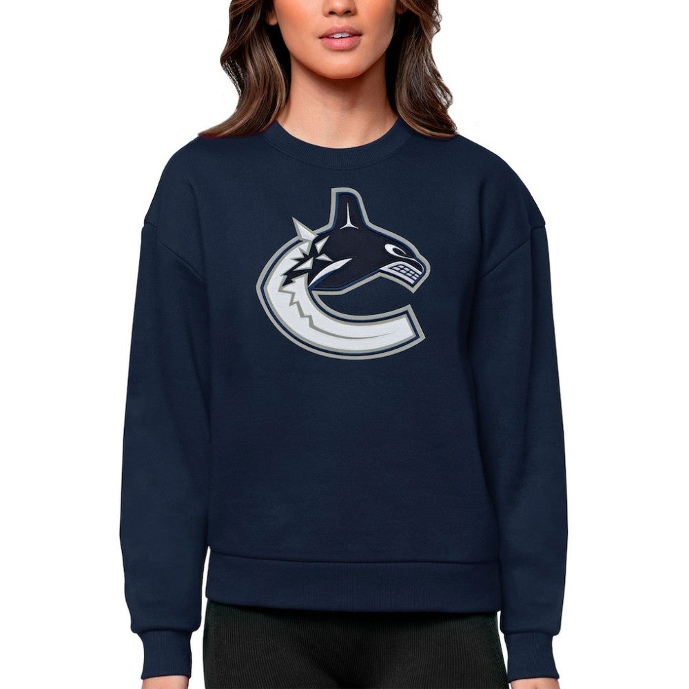 Vancouver Canucks Antigua Women's Team Logo Victory Crewneck Pullover Sweatshirt