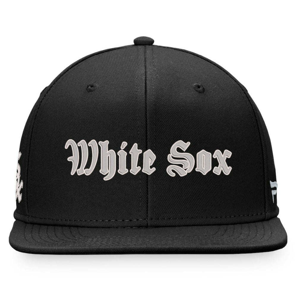 Chicago White Sox Gothic Script Fitted Hat - Black